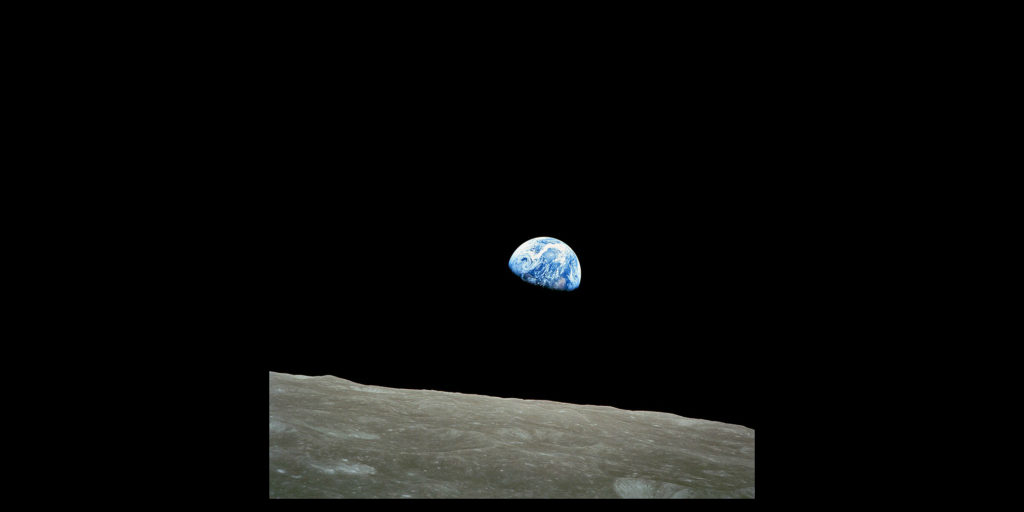 Earthrise image